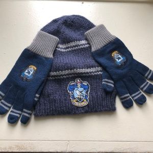 Harry Potter raven claw hat and gloves set